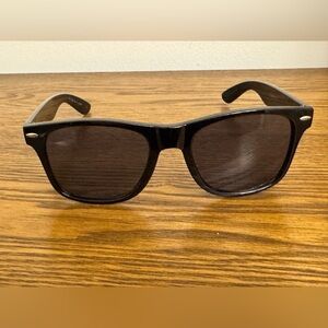 Tito's Handmade Vodka Classic Black Sunglasses UV Protection NWOT